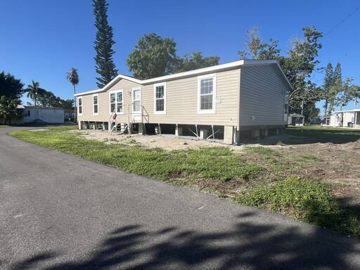 mobile home thumb