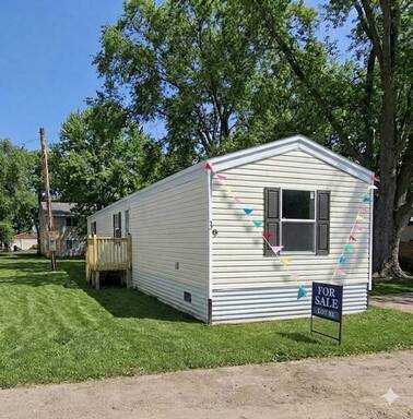 mobile home thumb