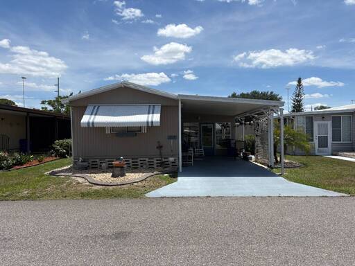 mobile home thumb