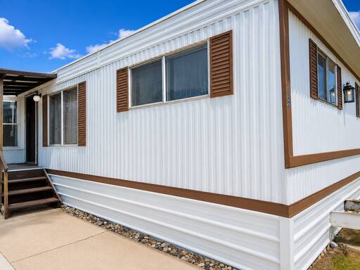 mobile home thumb