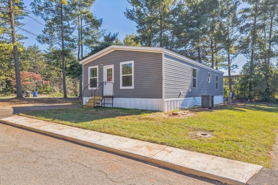 For Sale 401 Villa Dr, Kernersville, NC 27284 Single Wide