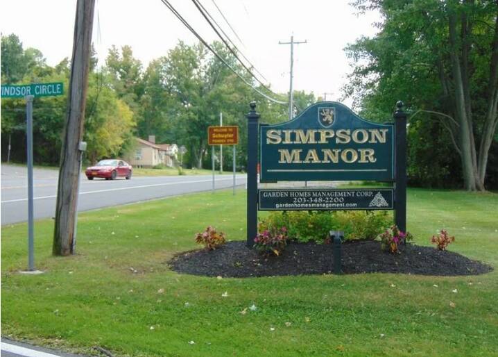 Simpson Manor | 2002 Route 5, Utica, NY 13502 | MHBO.com