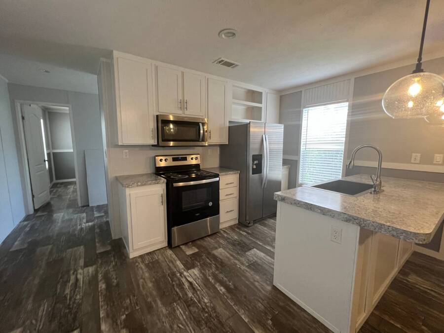 For Rent 52 Las Naranjas, Mercedes, TX 78570 Single Wide