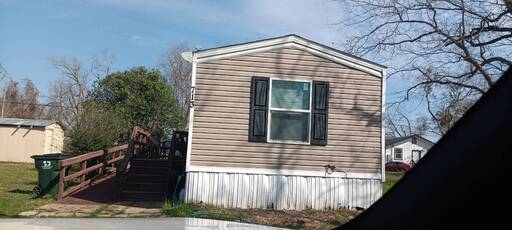 mobile home thumb
