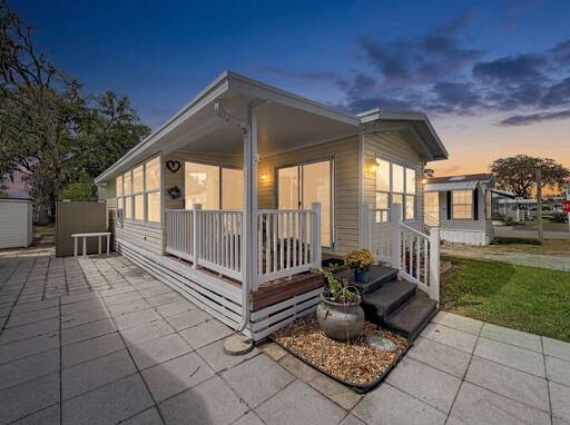 mobile home thumb
