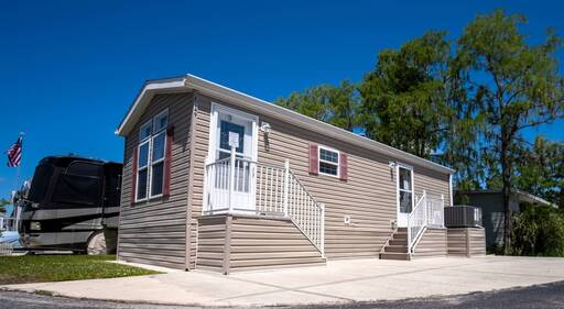 mobile home thumb