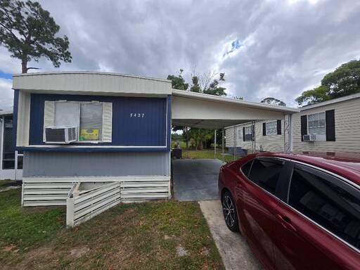 mobile home thumb