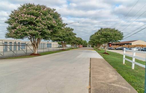 community home thumb