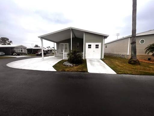 mobile home thumb