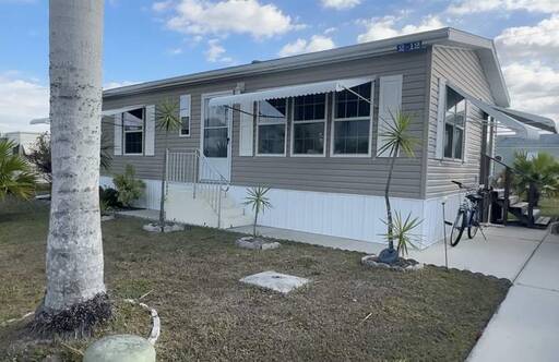 mobile home thumb
