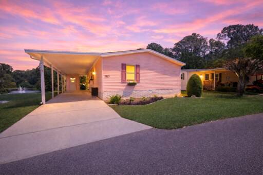 mobile home thumb