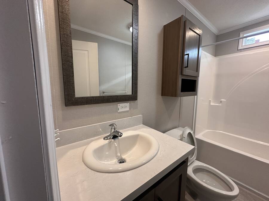 For Sale 17112 Brunswick, Lot 671, MI 48044 Single Wide