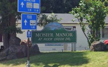 Mosier Manor | 1300 3rd Avenue, Mosier, OR 97040 | MHBO.com