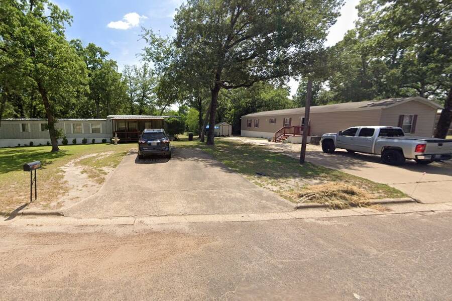 Sandia Mobile Home Park 2522 Pettit St, Nacogdoches, TX 75964