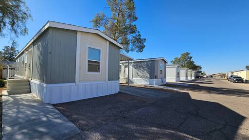 mobile home thumb