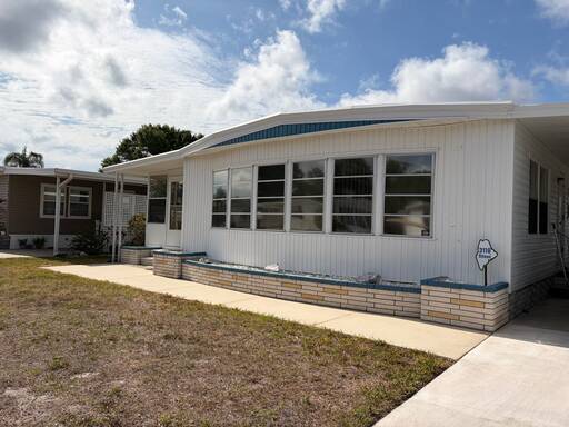 mobile home thumb