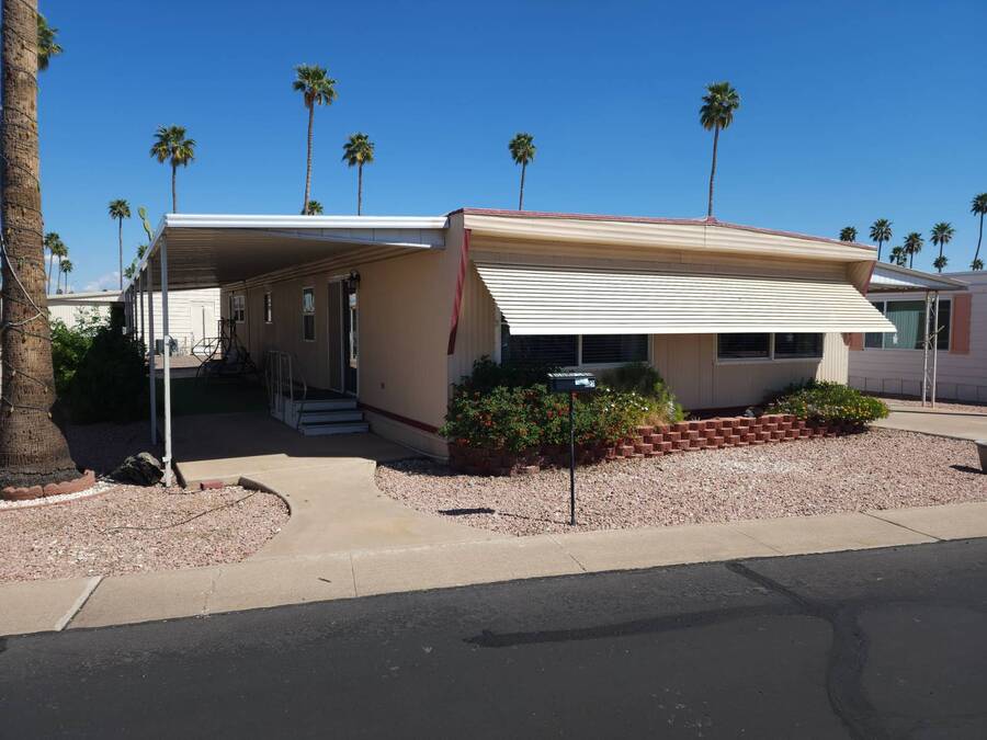 For Sale 2700 E Allred Ave, Lot B27, Mesa, AZ 85204 Double Wide