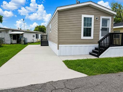 mobile home thumb