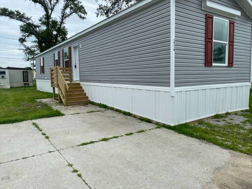 mobile home thumb