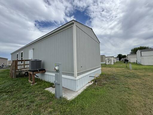 mobile home thumb
