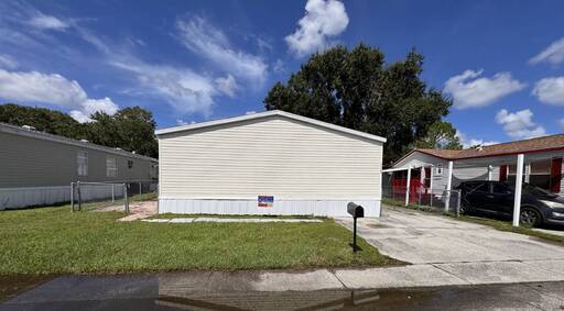 mobile home thumb