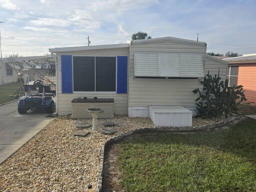 mobile home thumb
