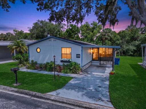 mobile home thumb