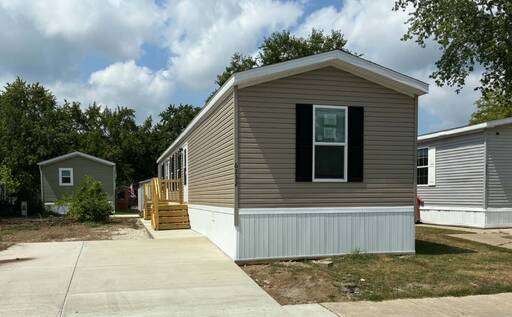 mobile home thumb