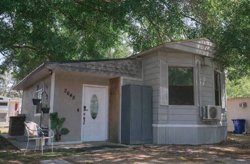 mobile home thumb
