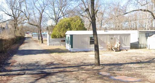 mobile home thumb