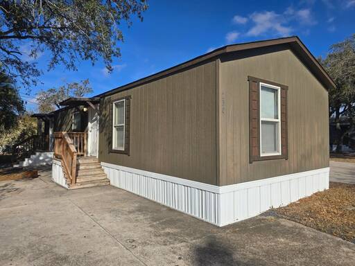 mobile home thumb